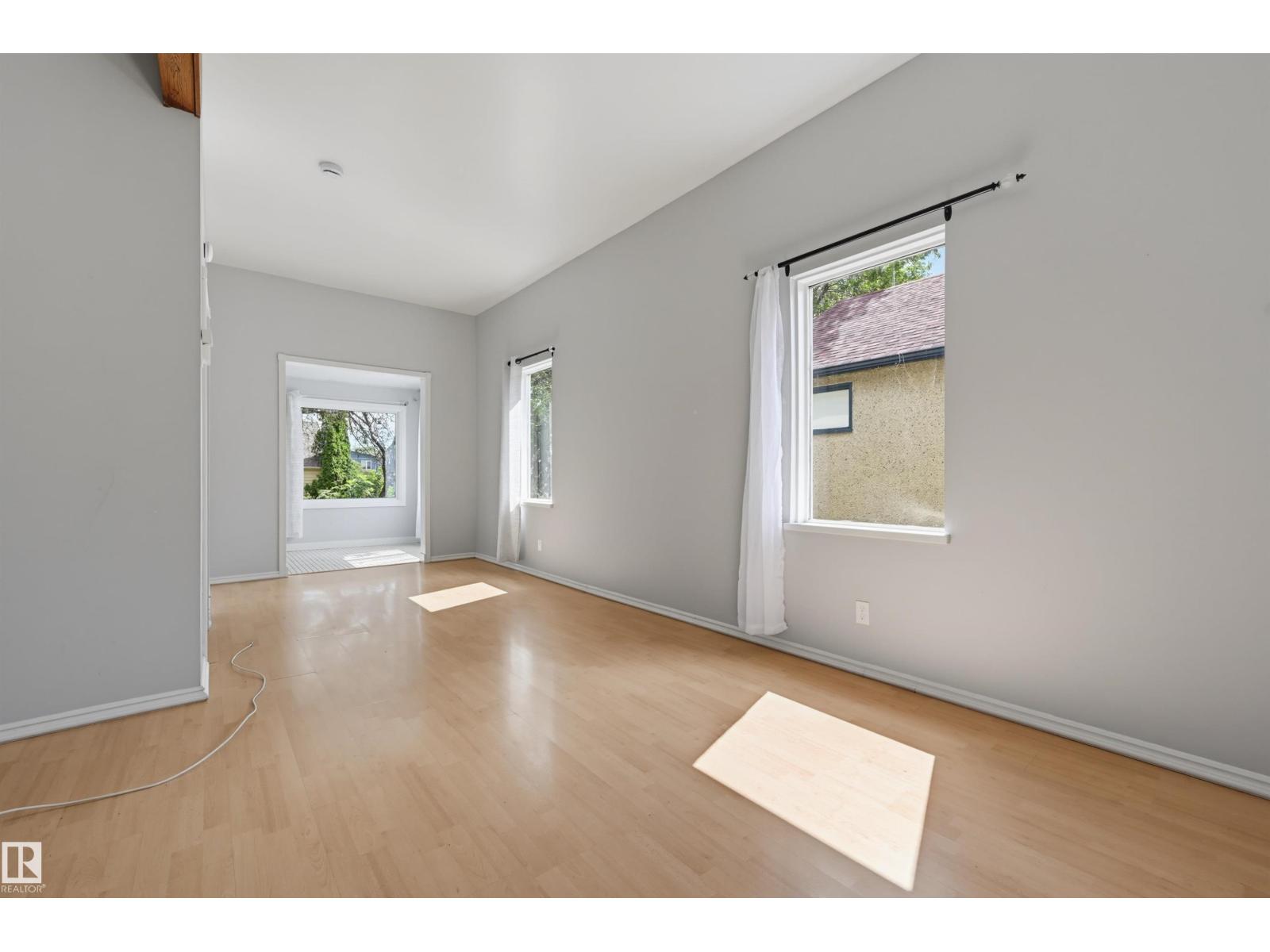 11450 71 ST NW NW — photo 11