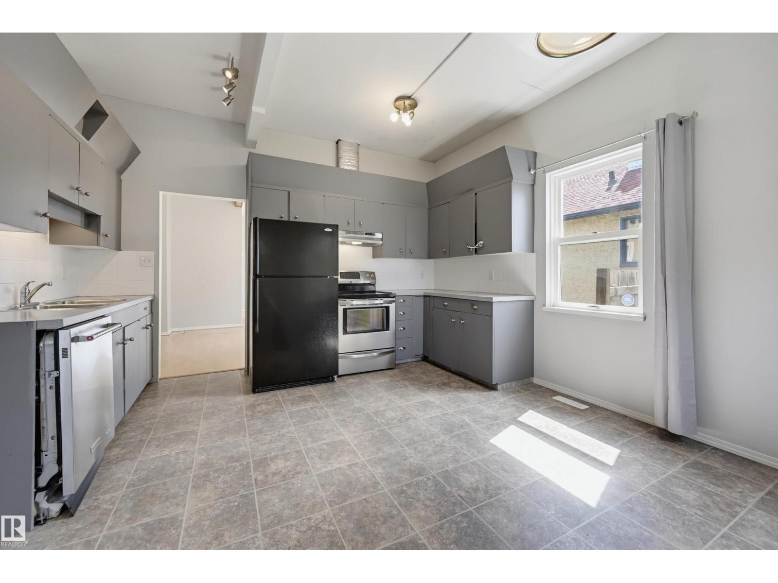 11450 71 ST NW NW — photo 16