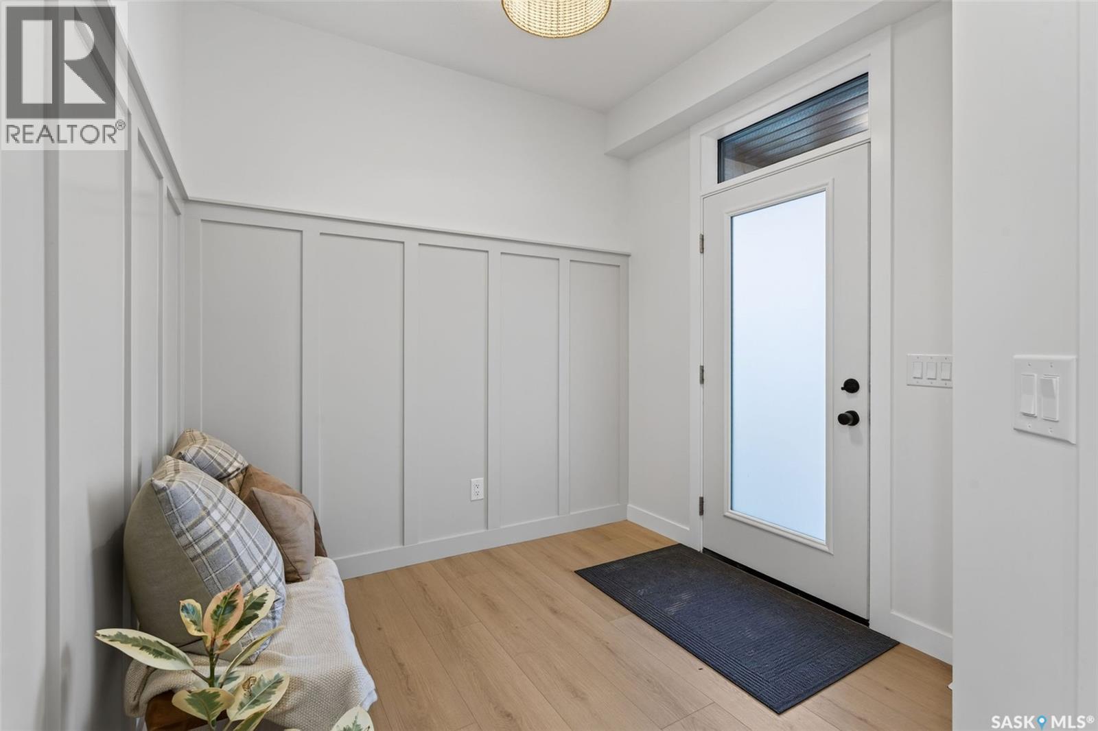 104 Lakewood DRIVE - photo 2