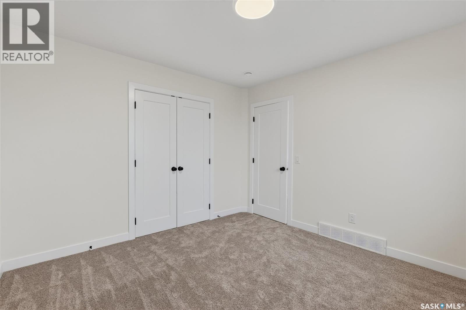 104 Lakewood DRIVE — photo 35