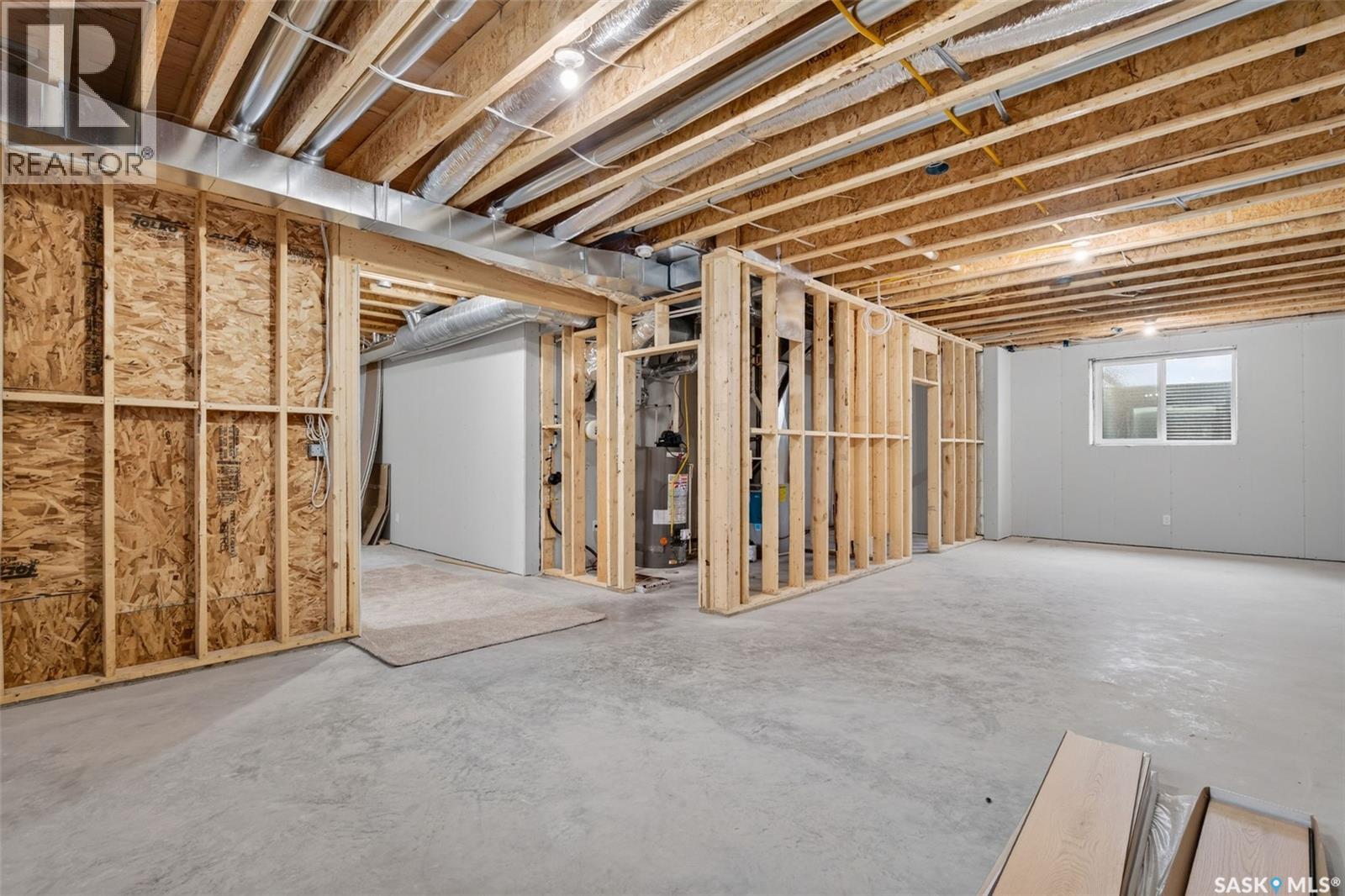 104 Lakewood DRIVE — photo 44