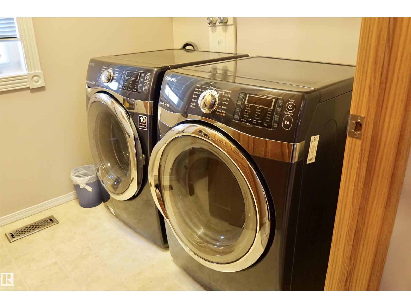 8504 160A AV NW - 17