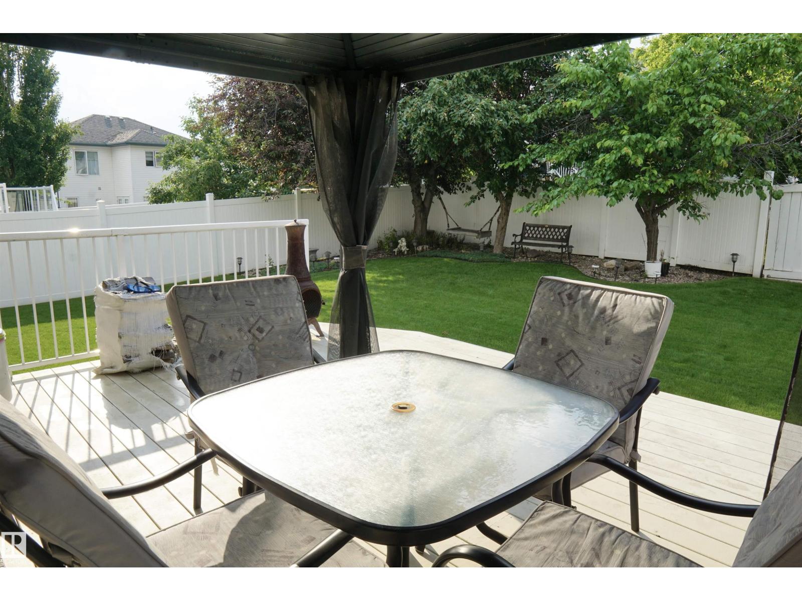 8504 160A AV NW - 44