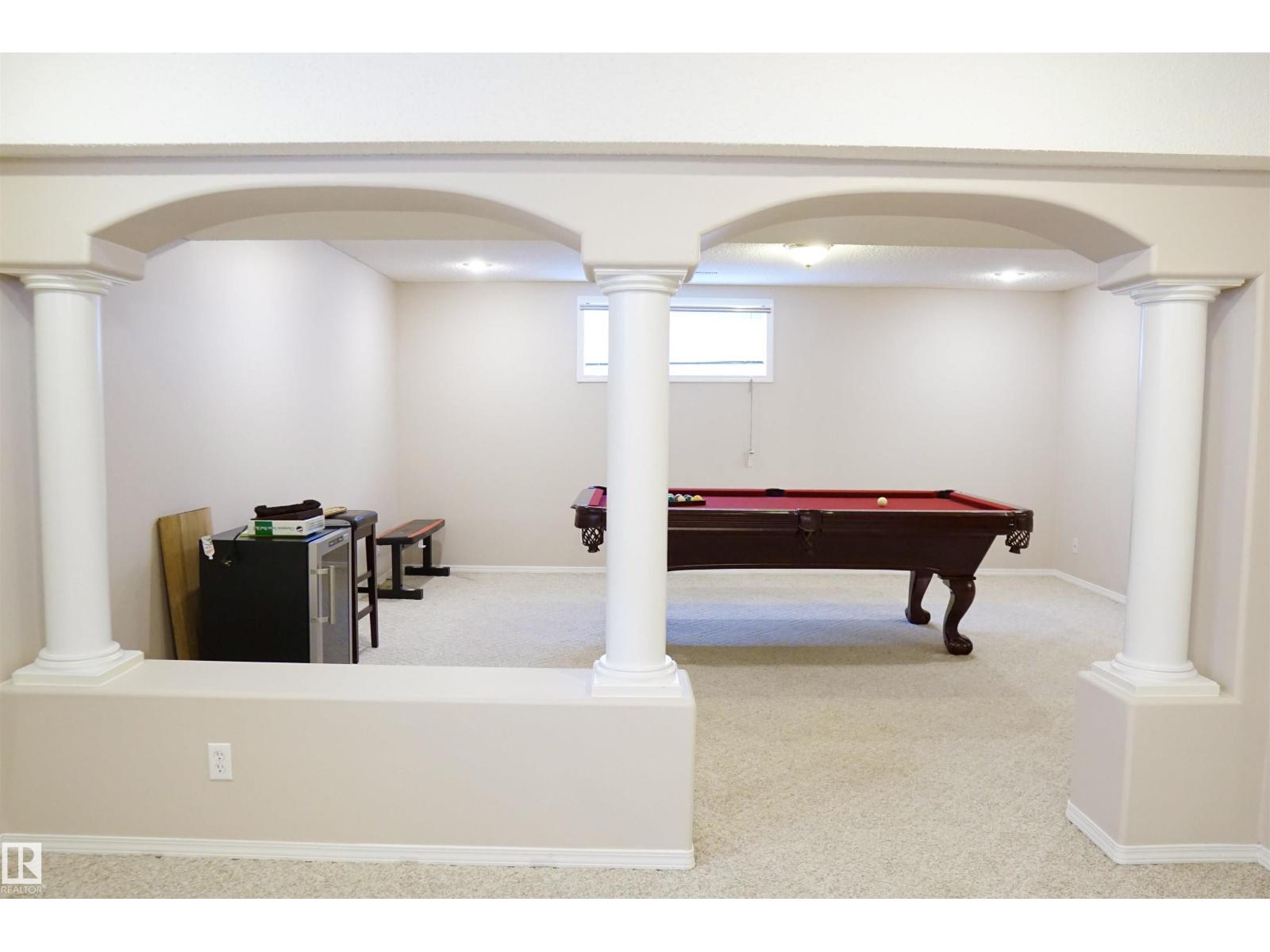 8504 160A AV NW - 37