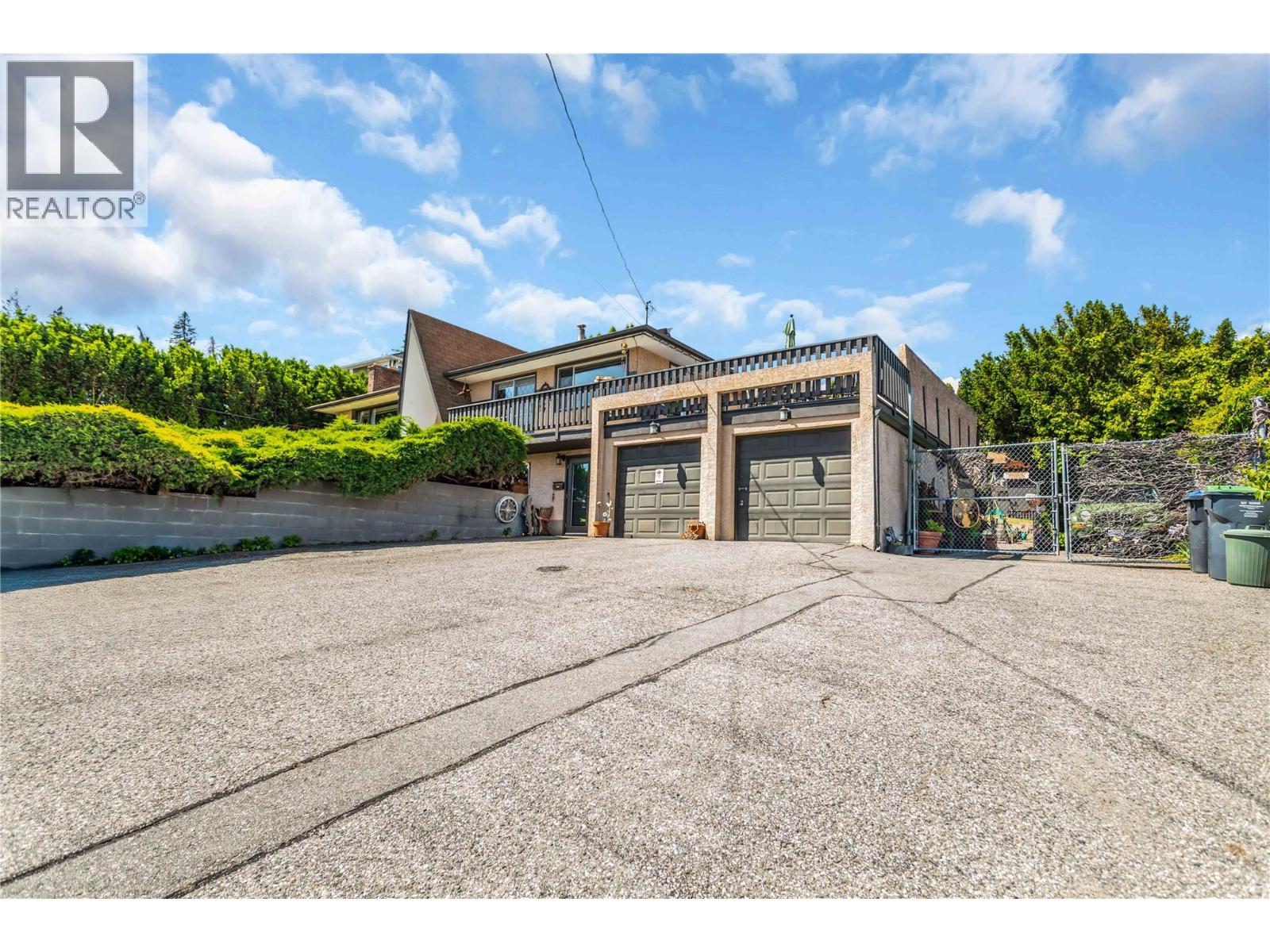 2370 Thacker Drive - 12