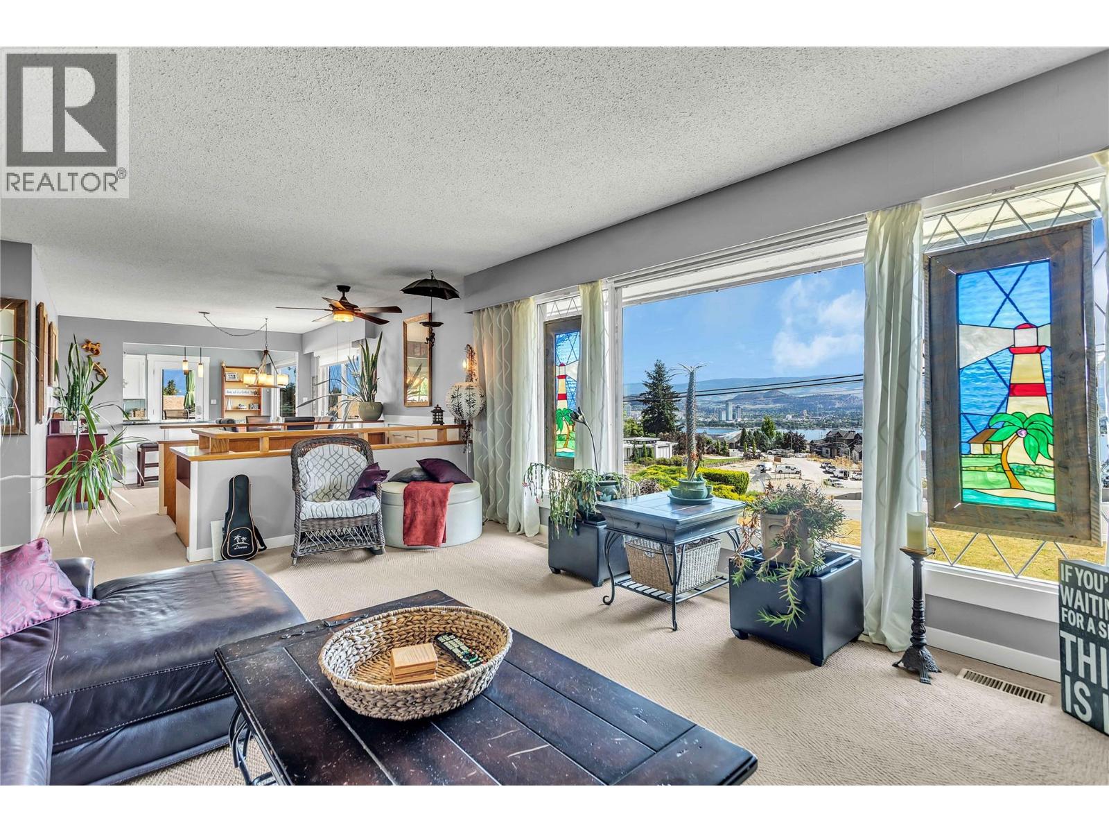 2370 Thacker Drive - 25