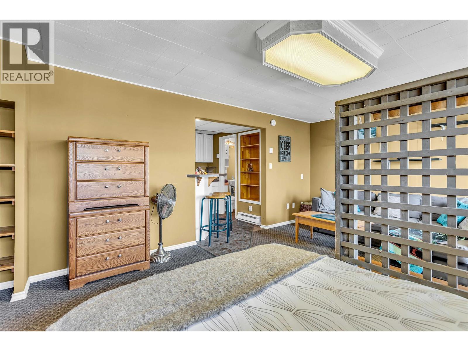 2370 Thacker Drive - 54
