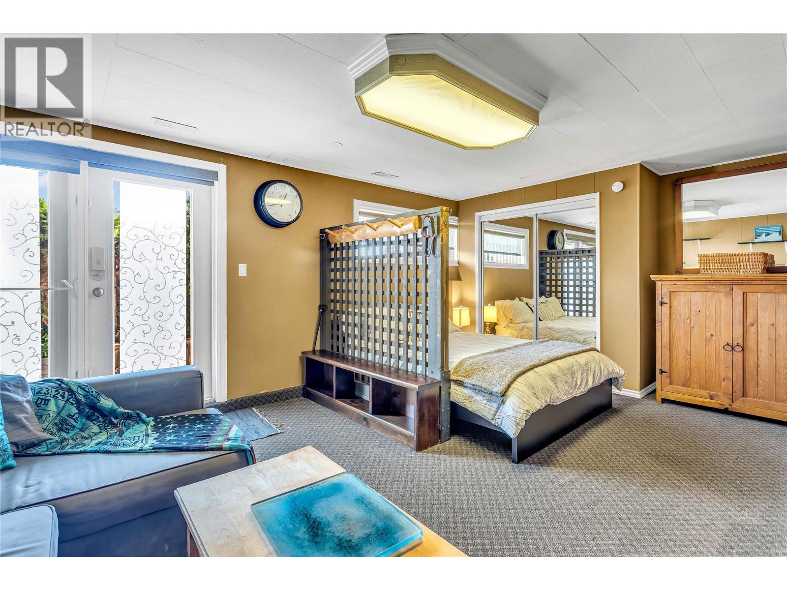 2370 Thacker Drive - 46