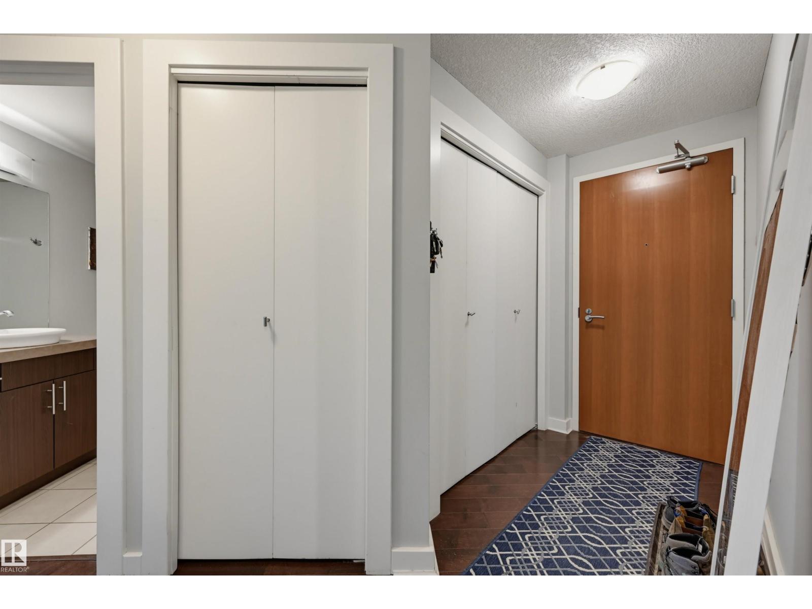 #2204 10152 104 ST NW - 7