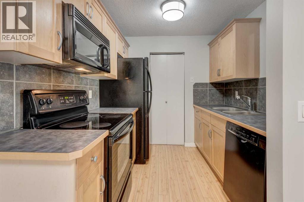 #1212 13045 6 Street SW - 16