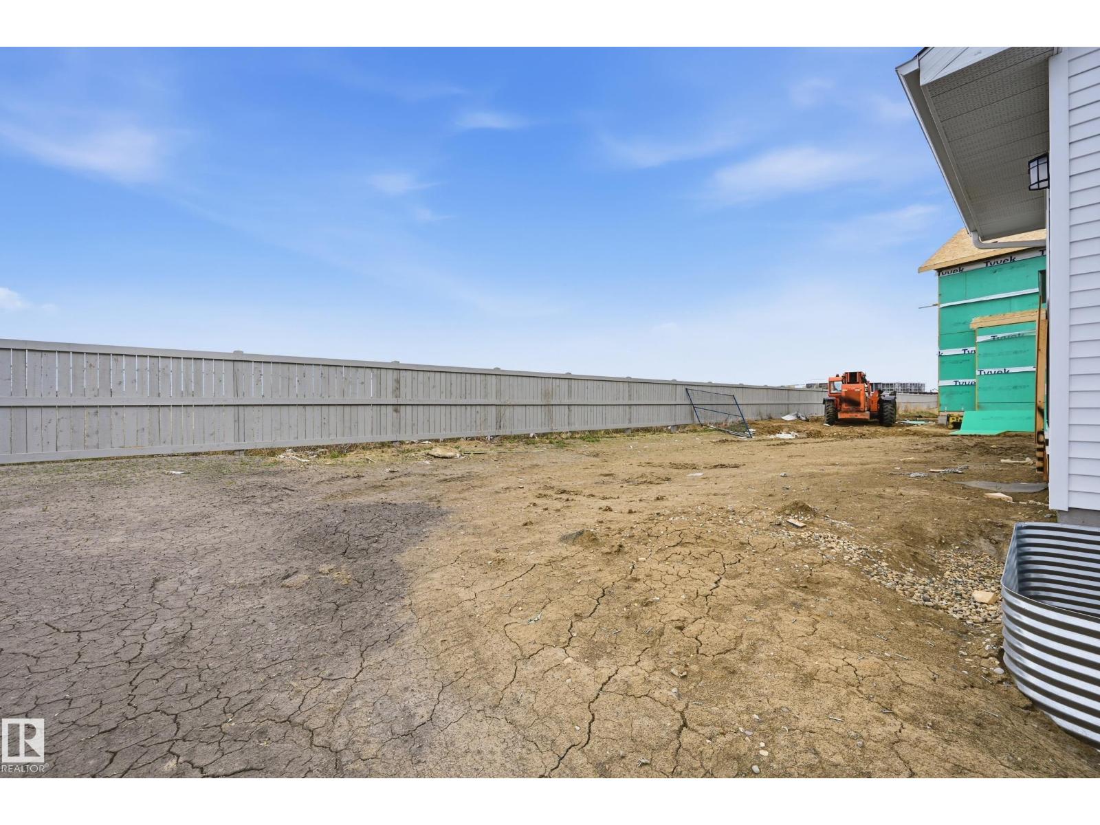 22404 90 AV NW - 28