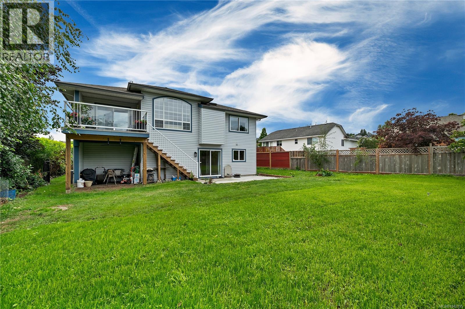 688 Hudson Rd, Campbell River