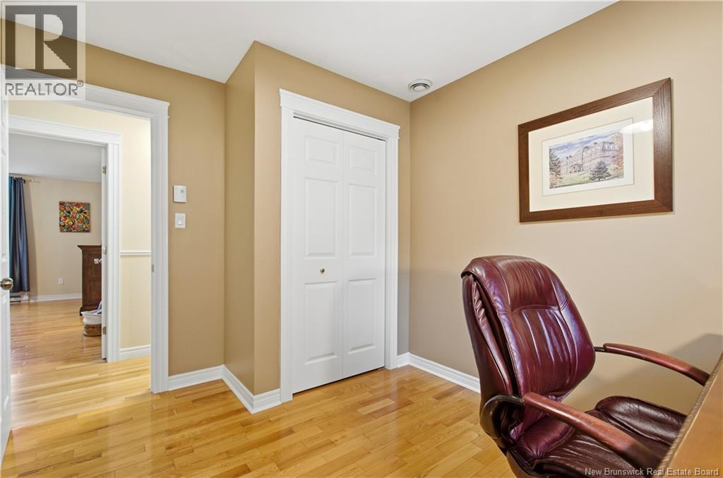 25 Glen Eyre Court - 30