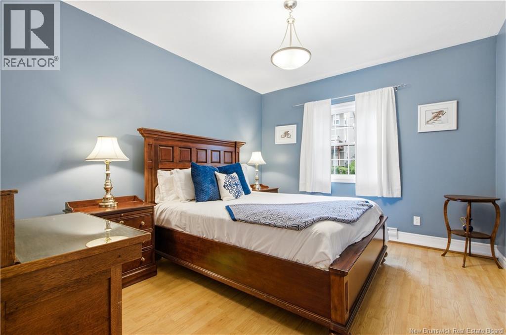 25 Glen Eyre Court - Image 35