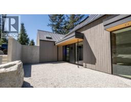 4976 Johnstone Road, Madeira Park, BC V9Y5L9 Photo 6