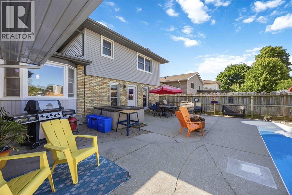 309 Edgewood STREET - 26