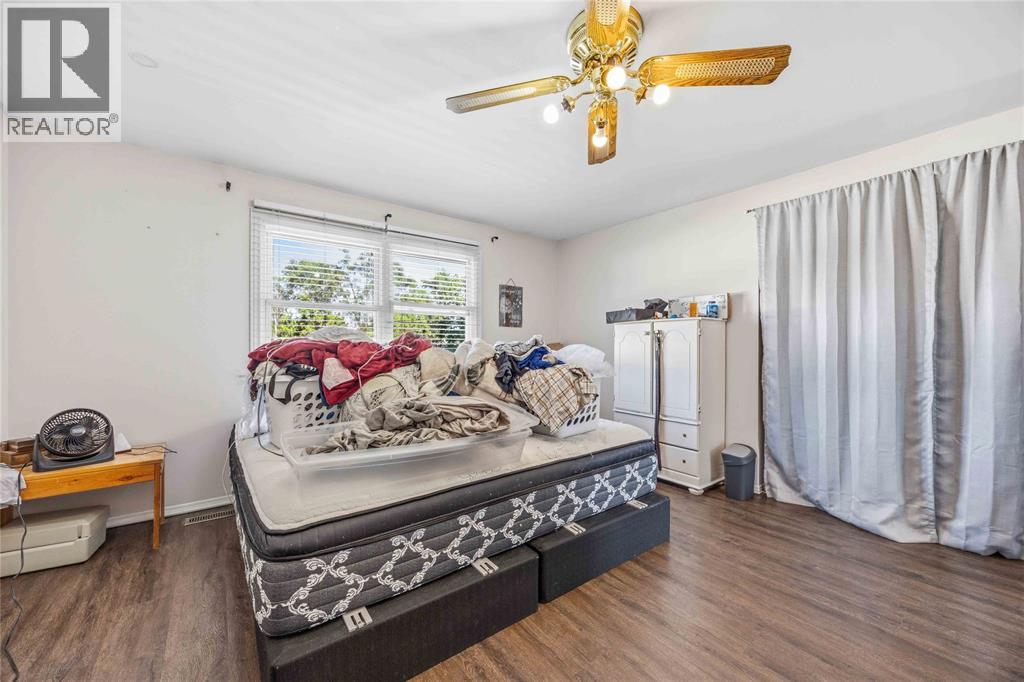309 Edgewood STREET - 21