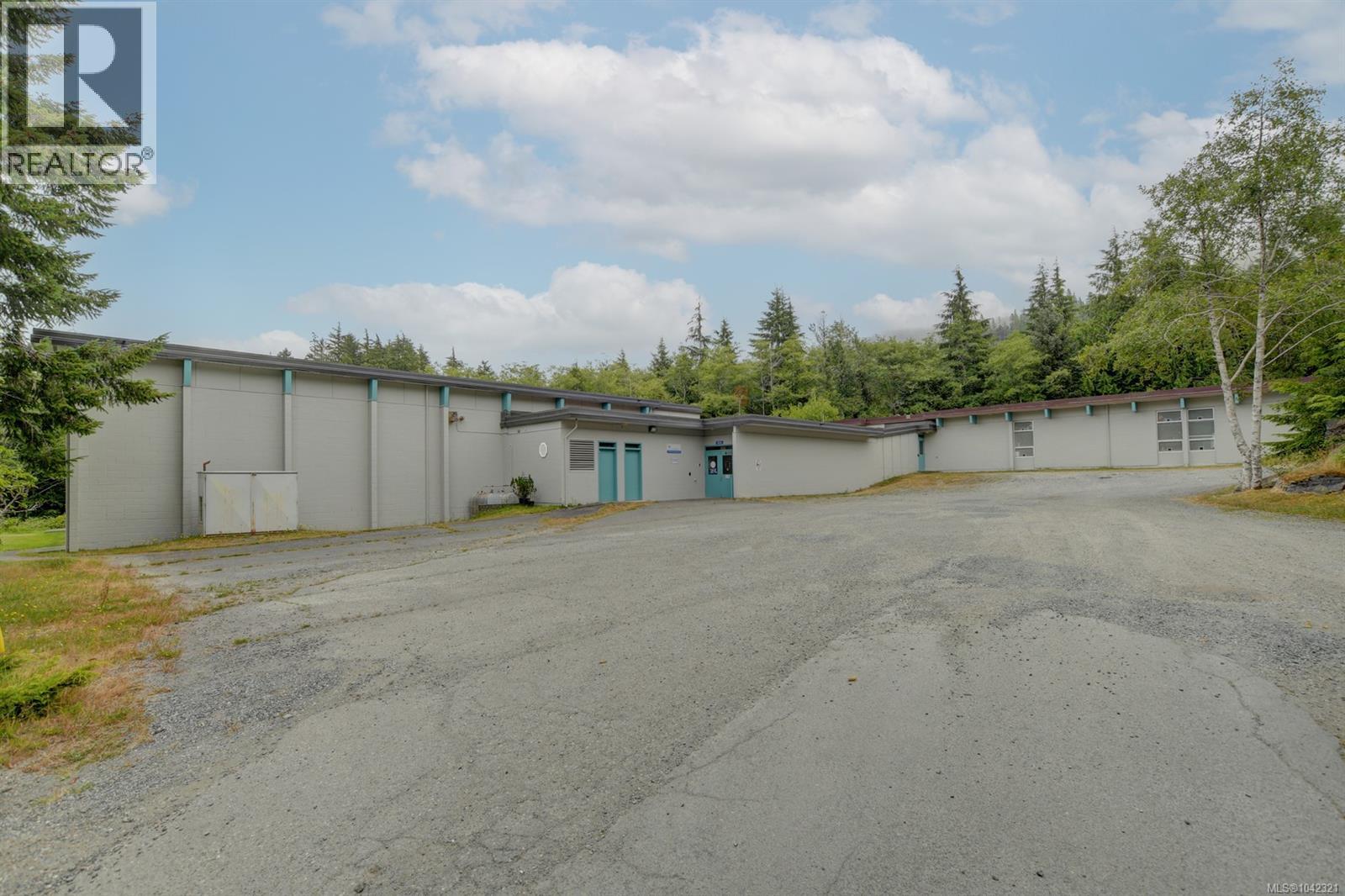 16926 Beachview Close, Port Renfrew