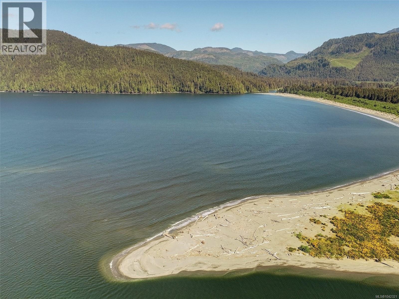 16926 Beachview Close, Port Renfrew