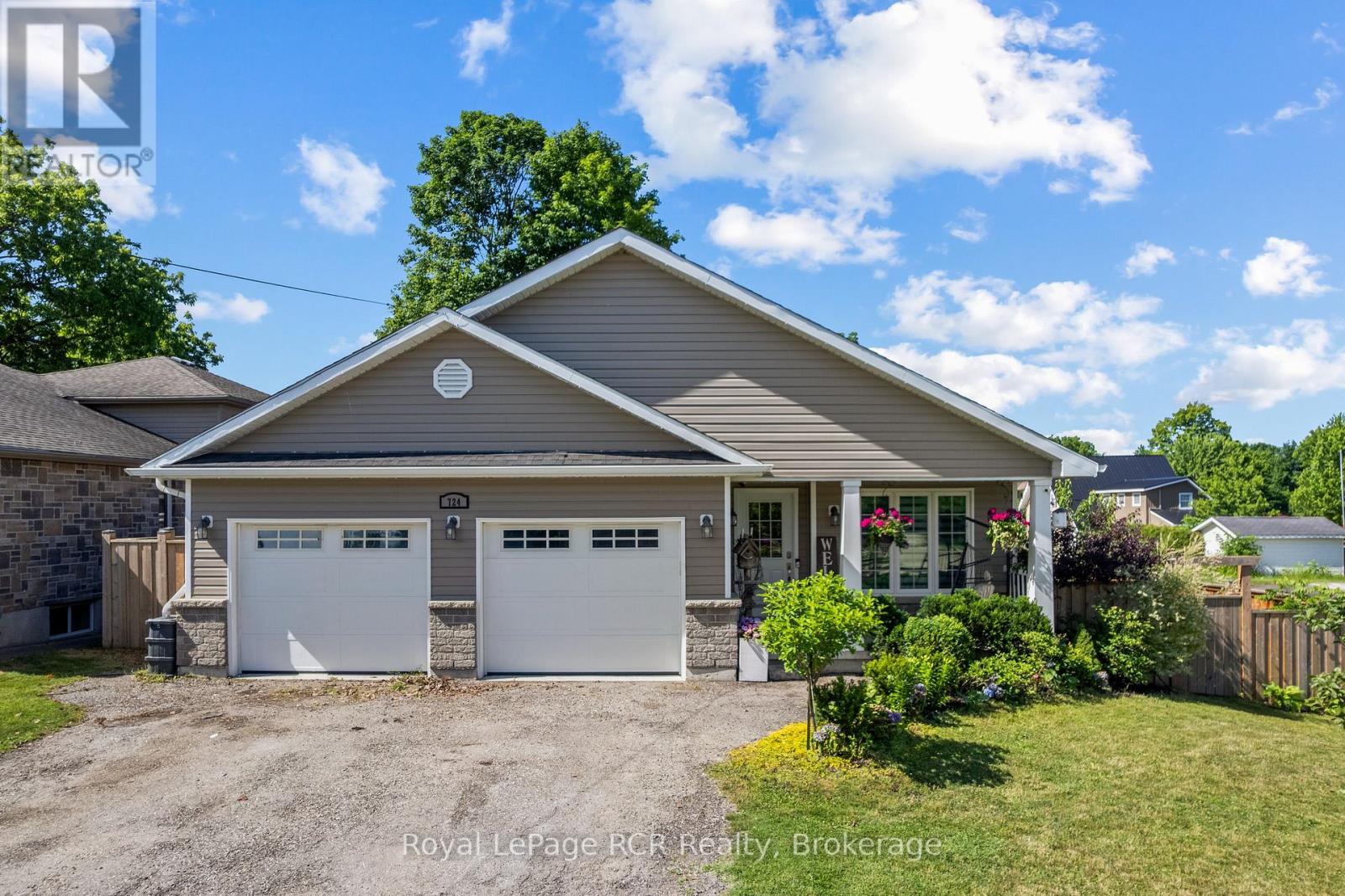 724 ELGIN STREET - 2