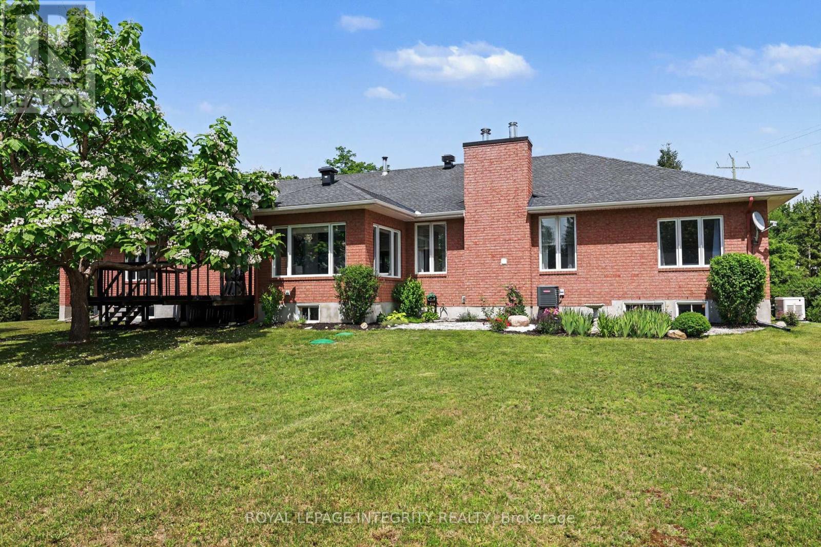 2602 MANOTICK STATION ROAD - 39