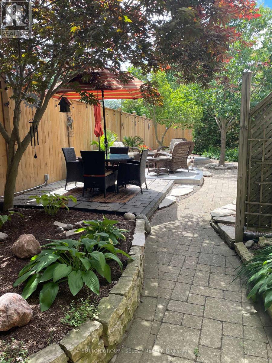 625 HALE STREET - 33