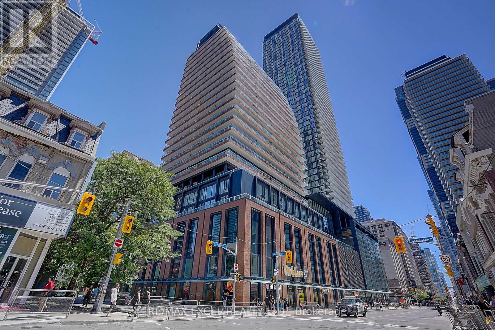 #3509 501 YONGE STREET - 2