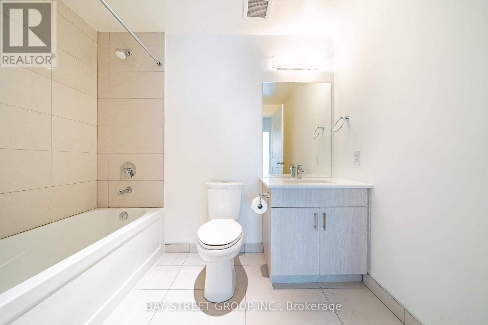 #208 365 BEECH AVENUE - Image 19