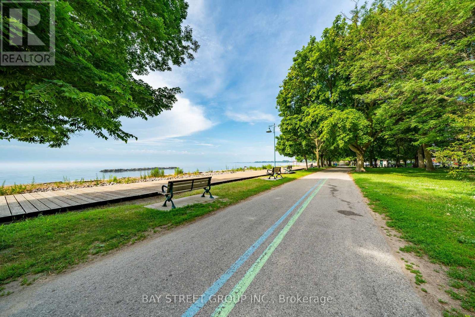 #208 365 BEECH AVENUE - Image 30
