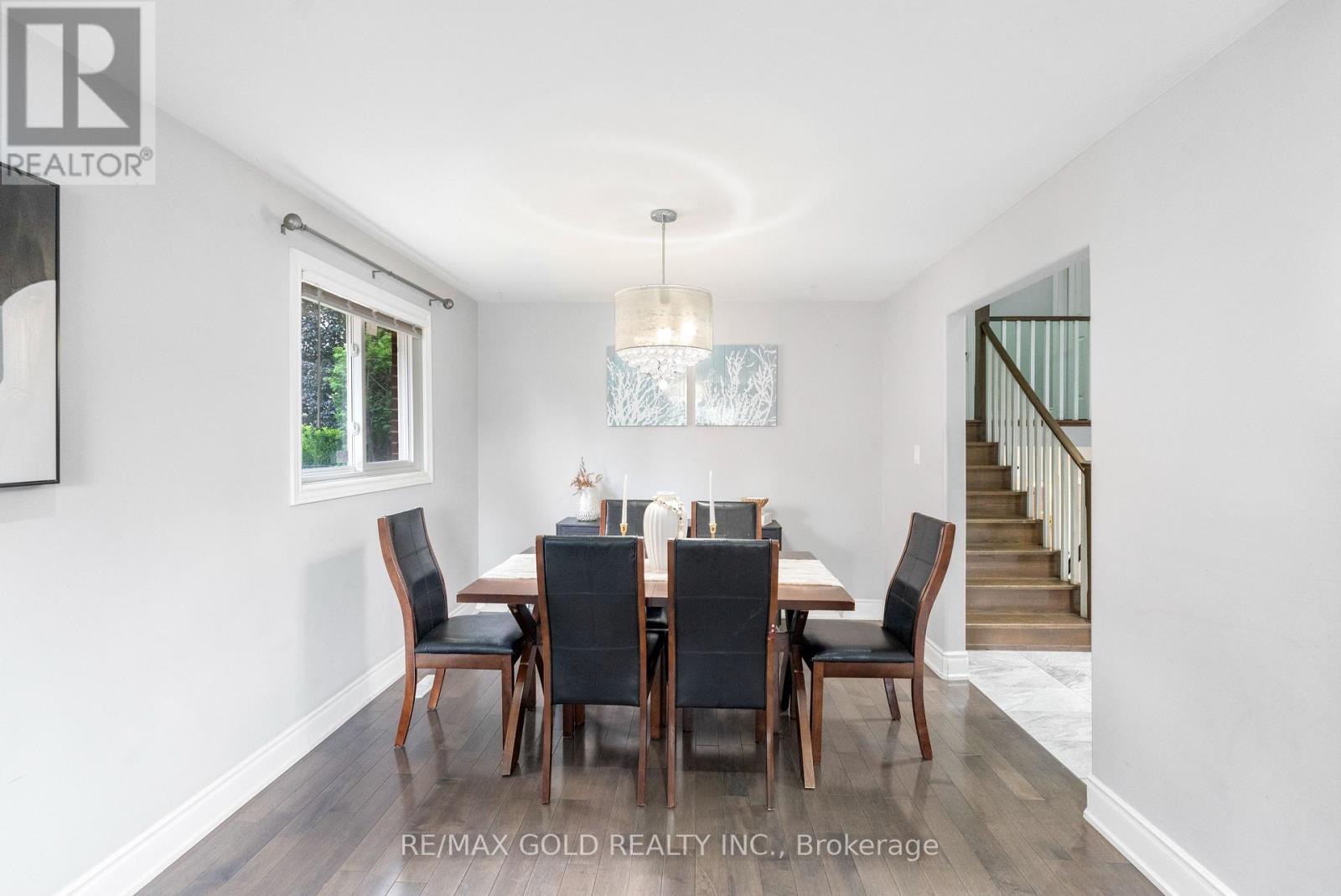 48 MAIDSTONE CRESCENT - 10