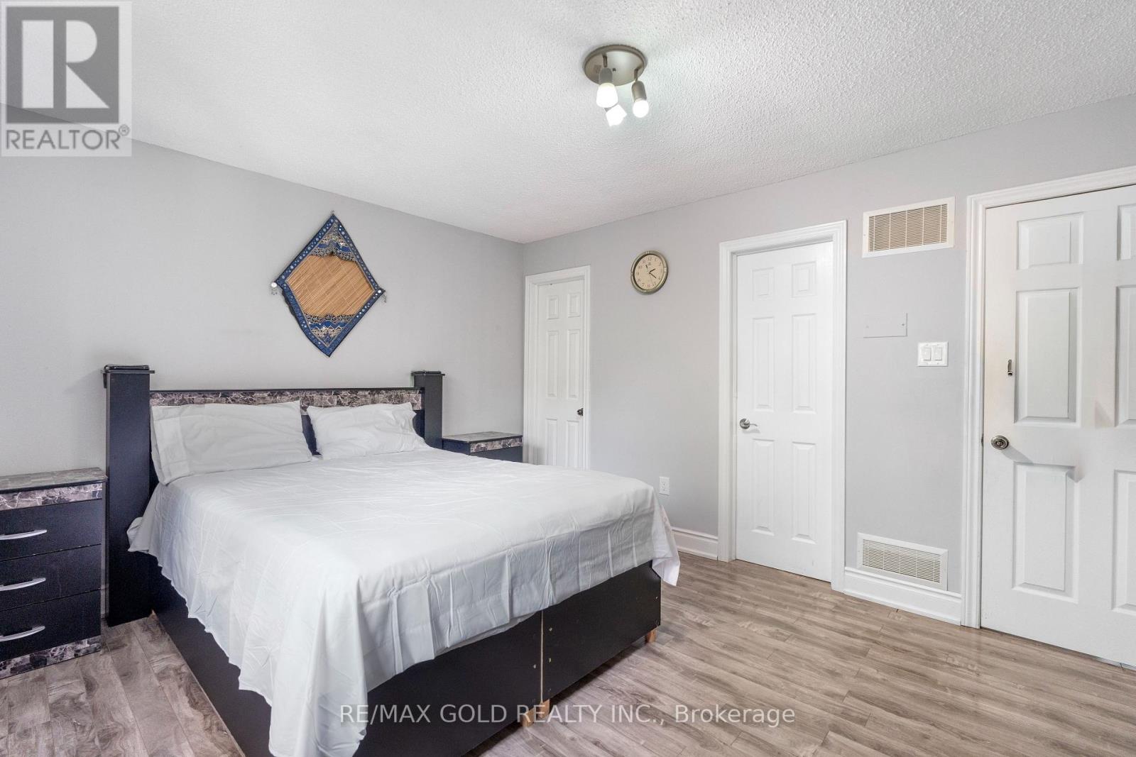 48 MAIDSTONE CRESCENT - 18