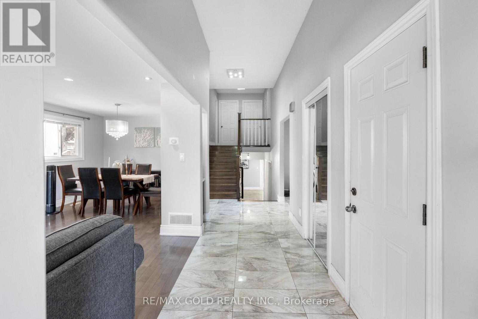 48 MAIDSTONE CRESCENT - 6