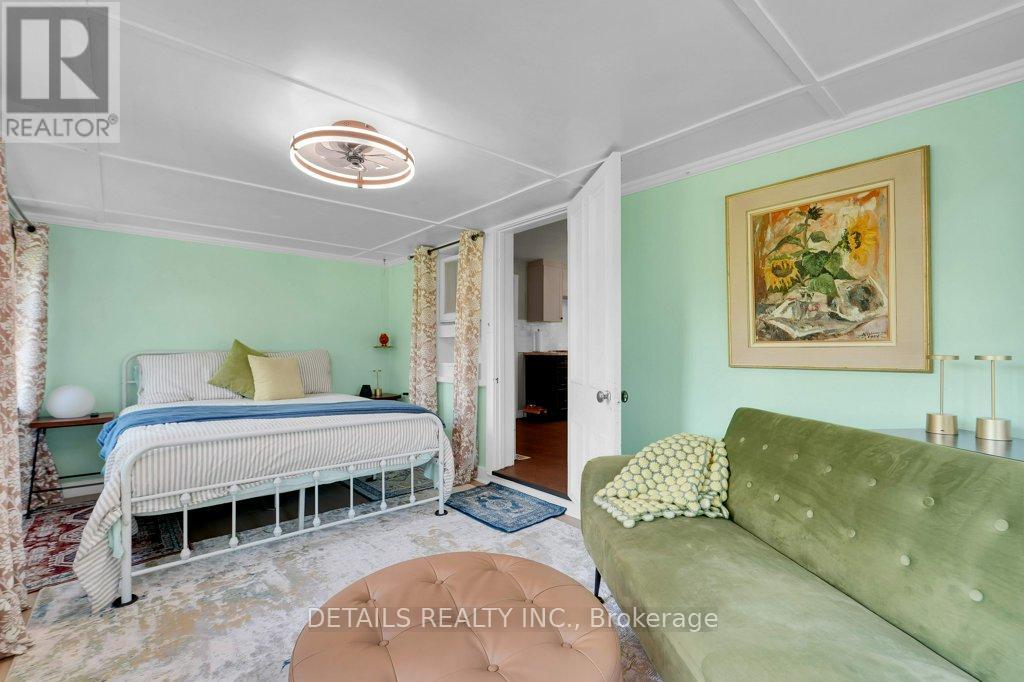 205 LEWIS STREET W - 22