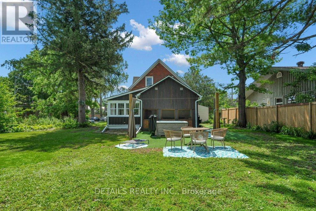 205 LEWIS STREET W - 40