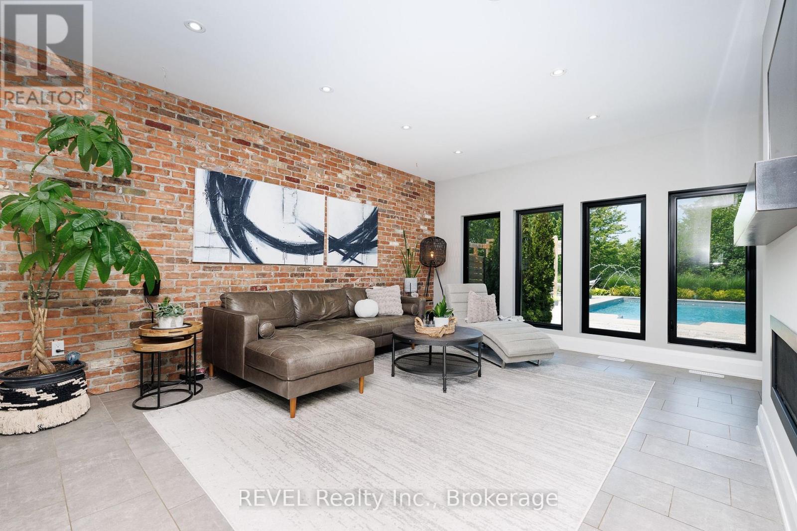 1009 CANBORO ROAD - Image 14