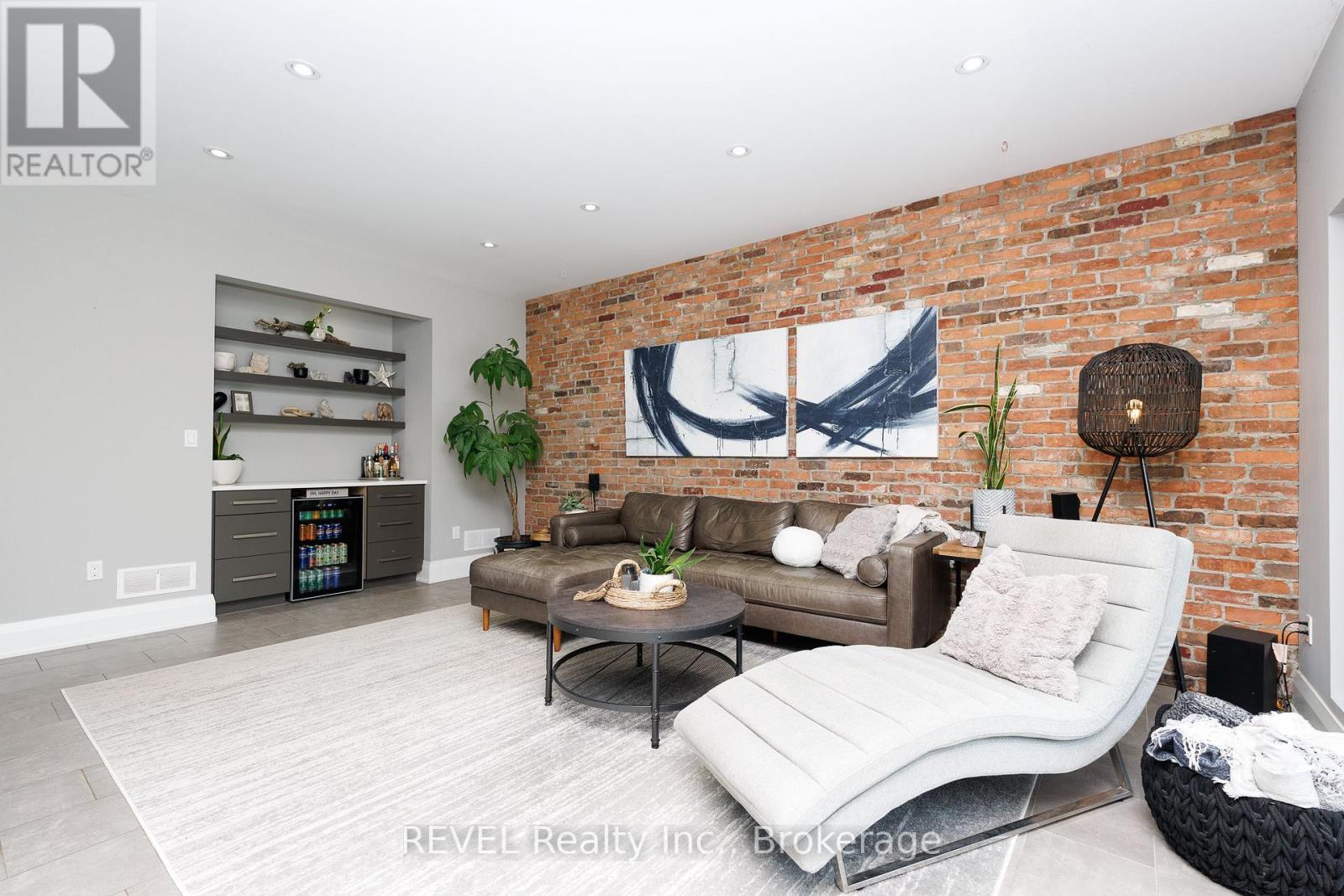 1009 CANBORO ROAD - Image 16