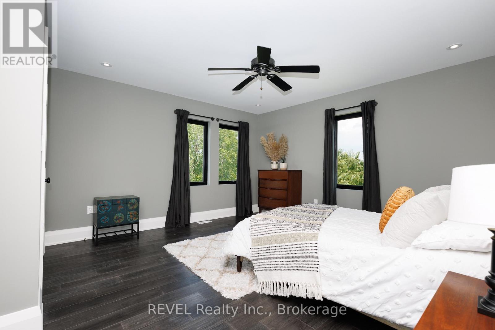 1009 CANBORO ROAD - Image 32