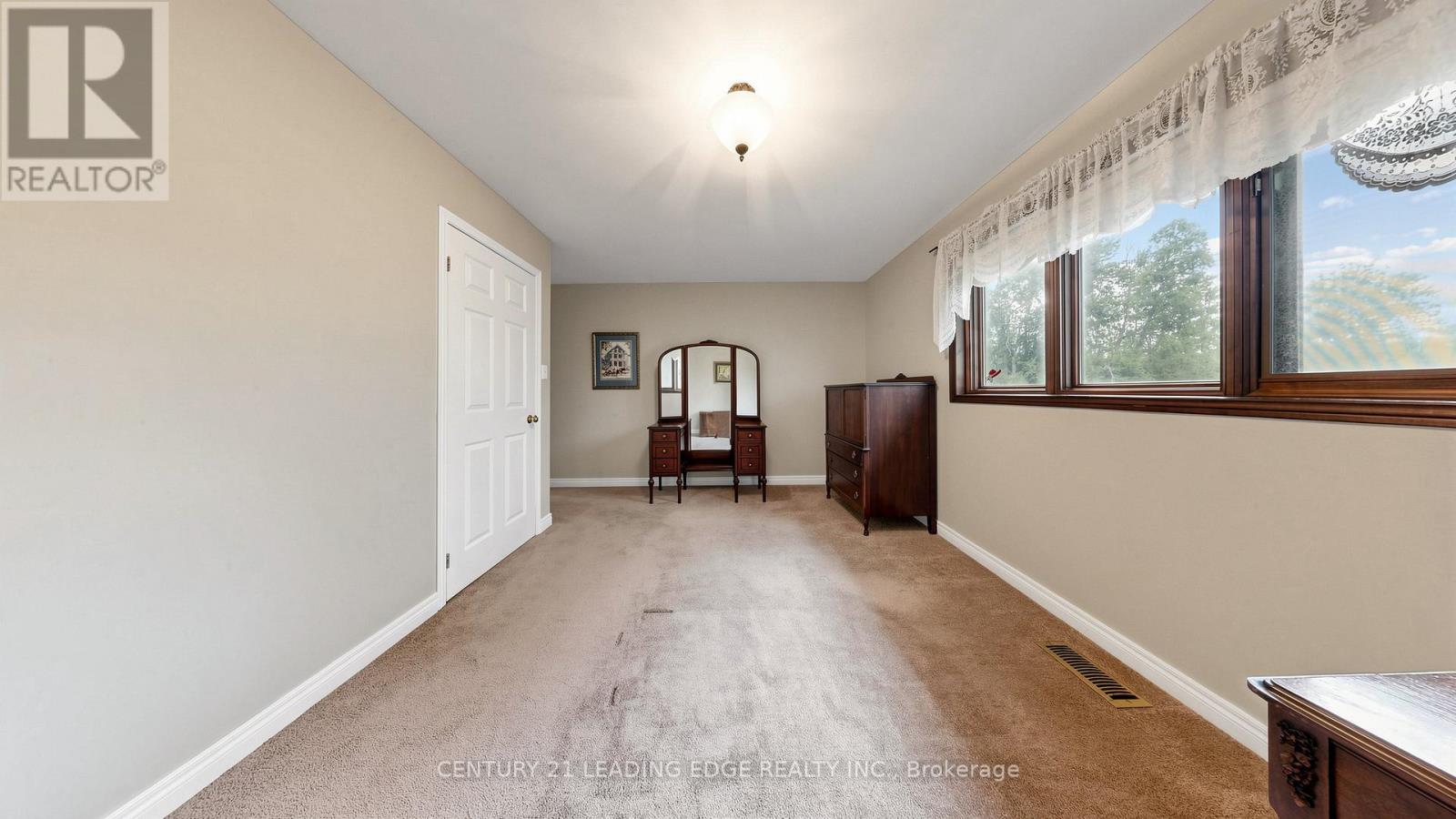 6466 OLD HOMESTEAD ROAD - 17