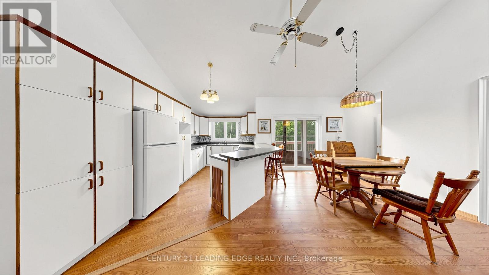 6466 OLD HOMESTEAD ROAD - 9
