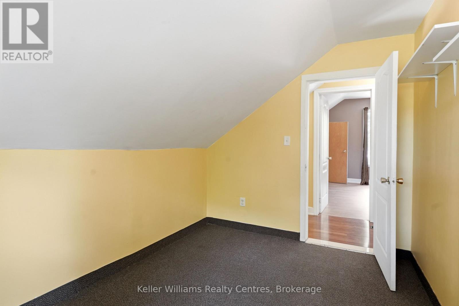 243 QUEEN STREET W - 34