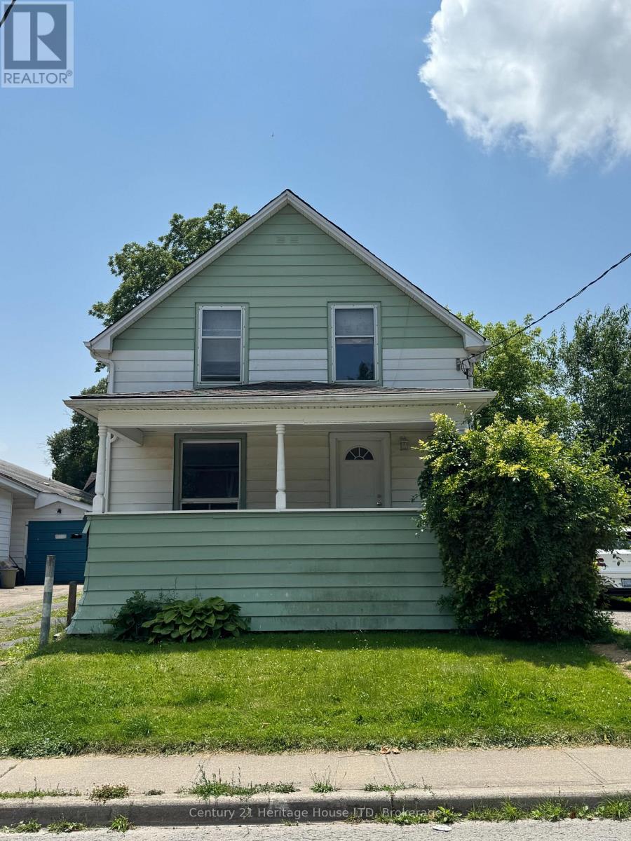 4680 RYERSON CRESCENT - 4