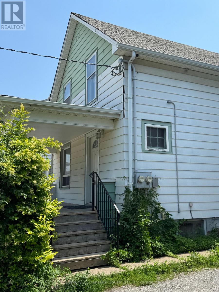 4680 RYERSON CRESCENT - 6