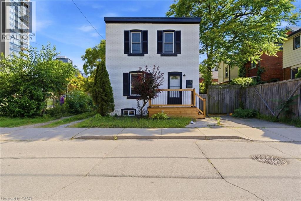 73 PETER Street - 1