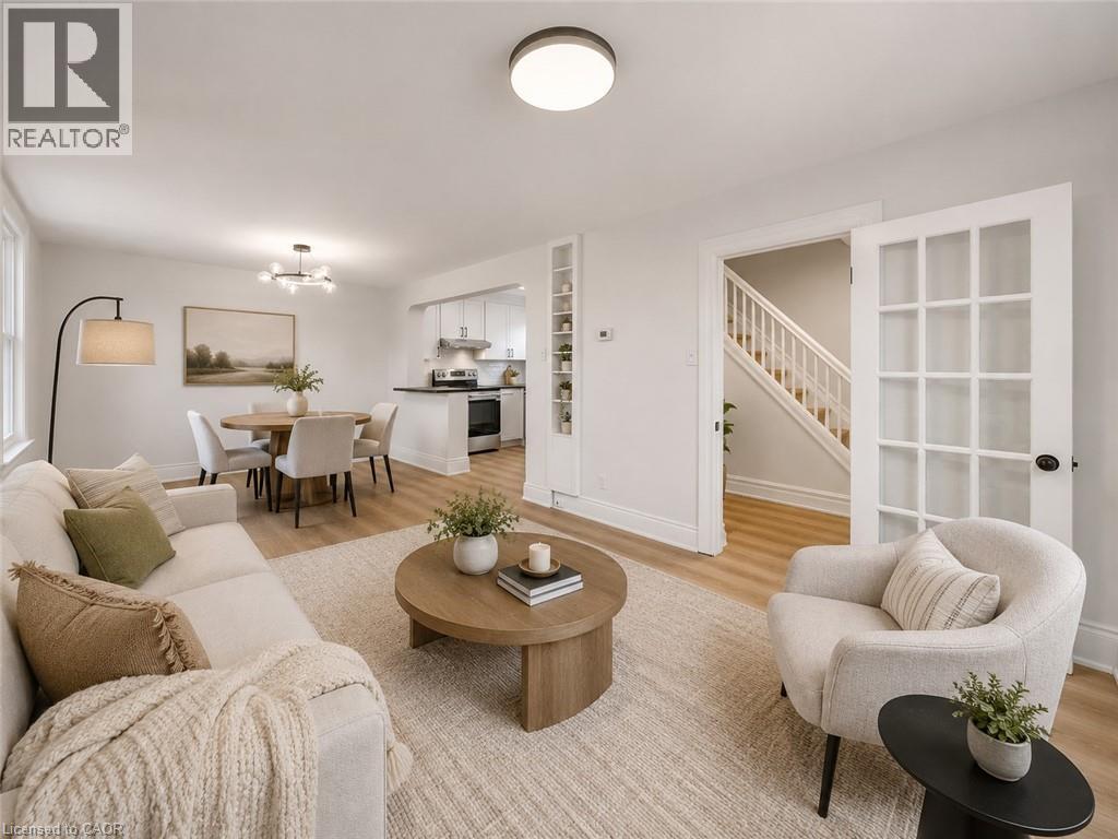 73 PETER Street - 5