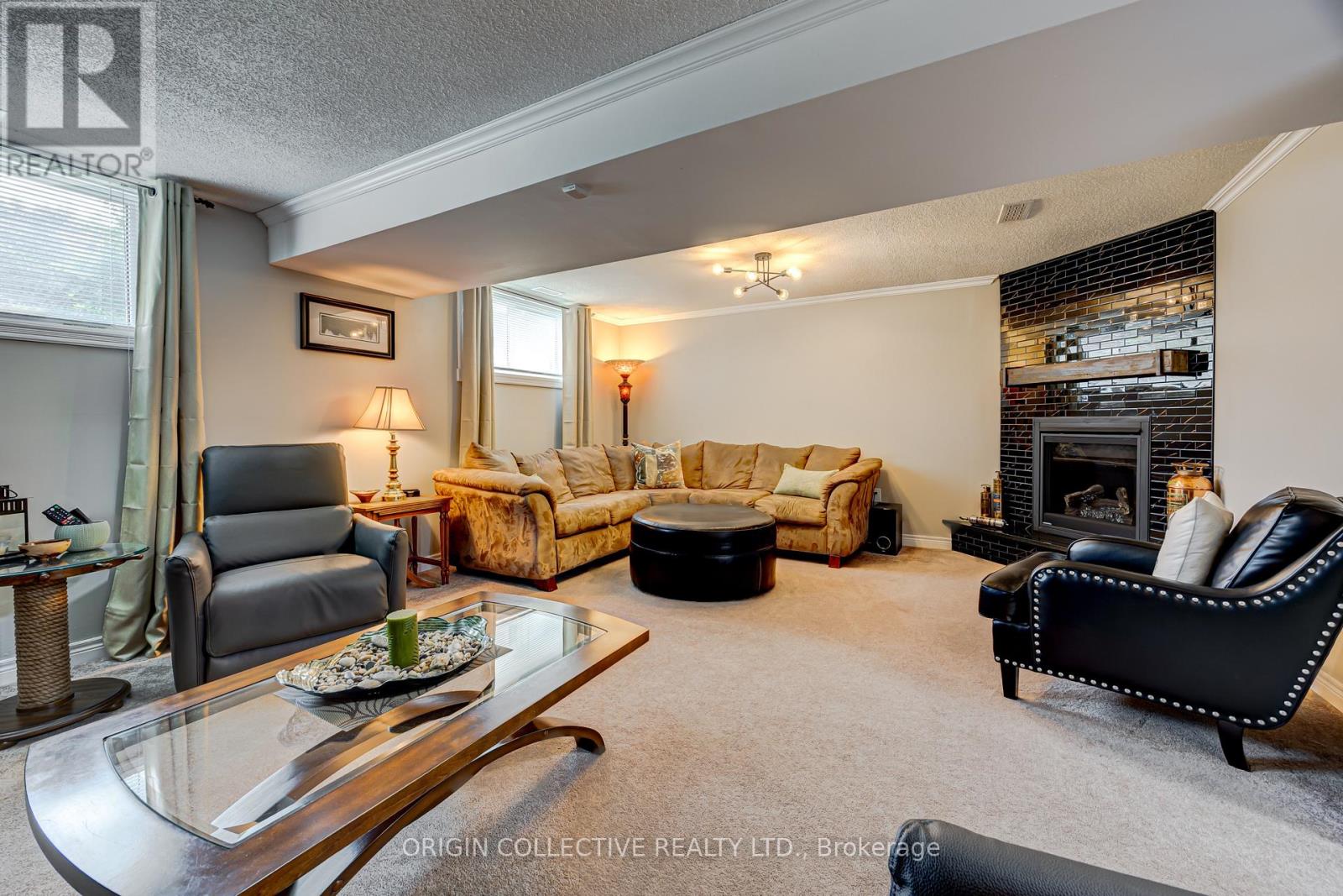 444 WILLIAM STREET - 19