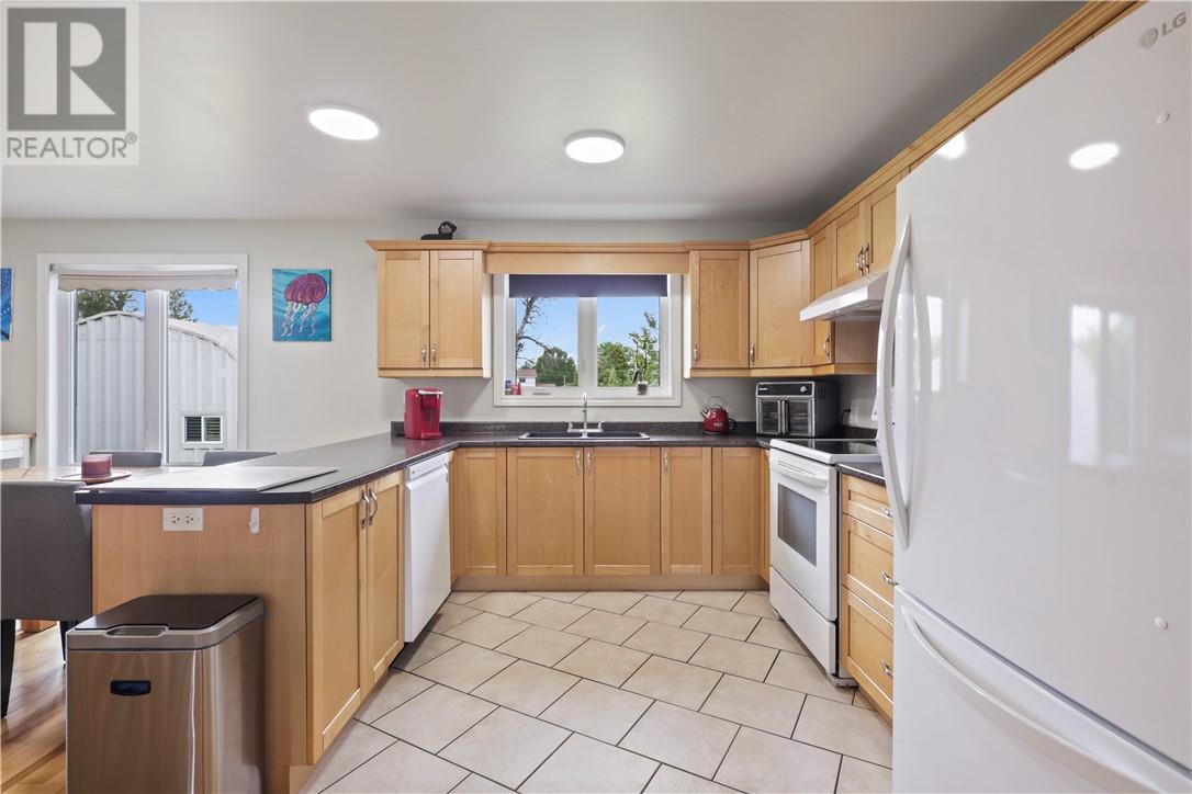 551 Barber Street - 16