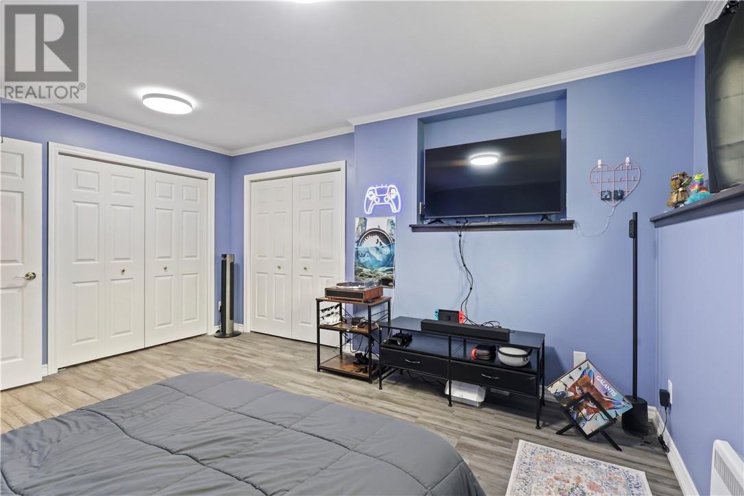 551 Barber Street - 39