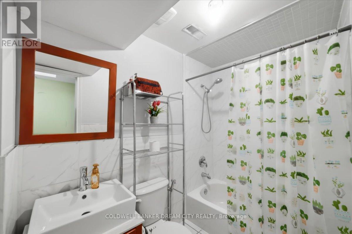 9738 MCLAUGHLIN ROAD - 16