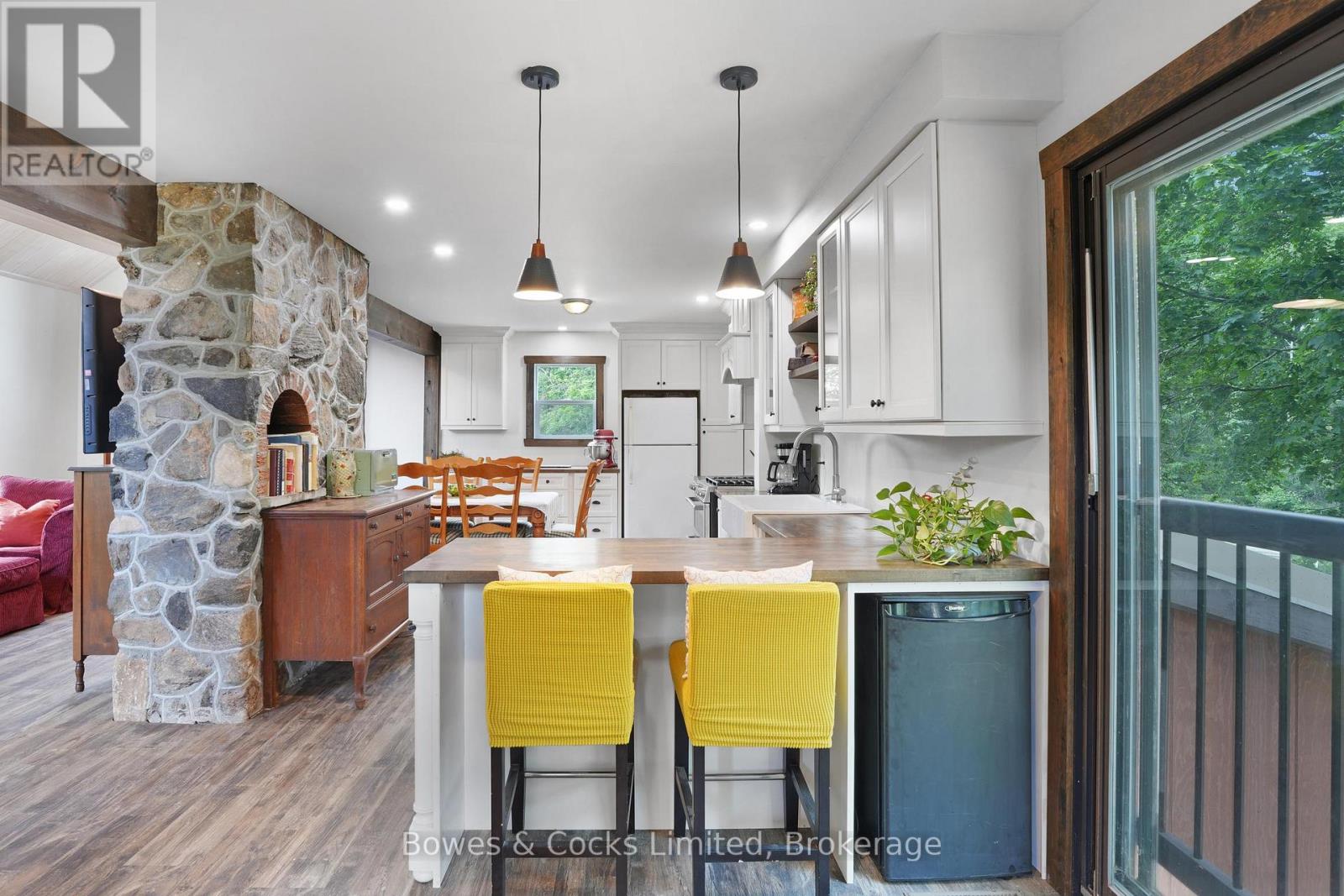 2885 LOWER FARADAY ROAD - 10