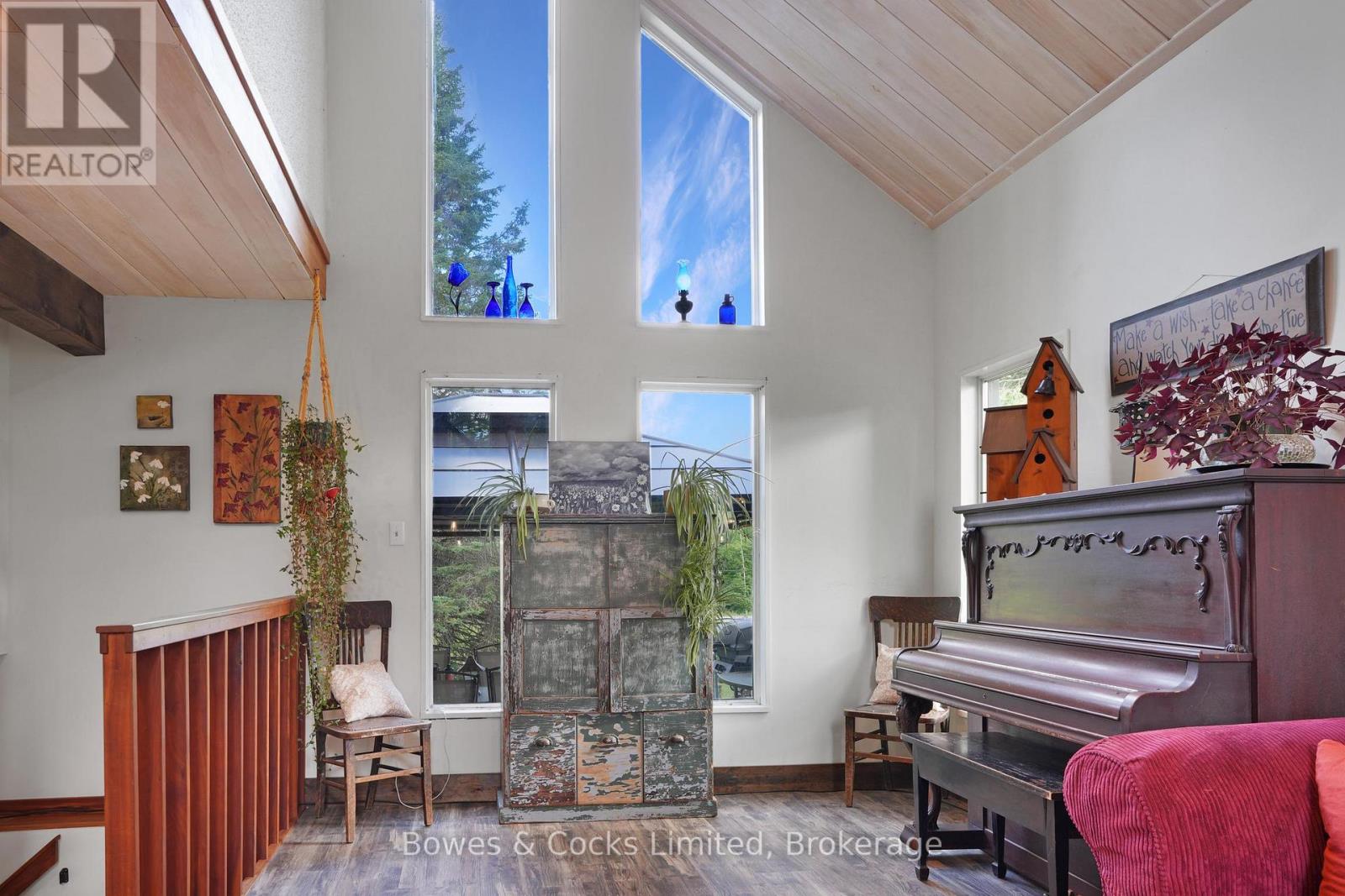 2885 LOWER FARADAY ROAD - 17